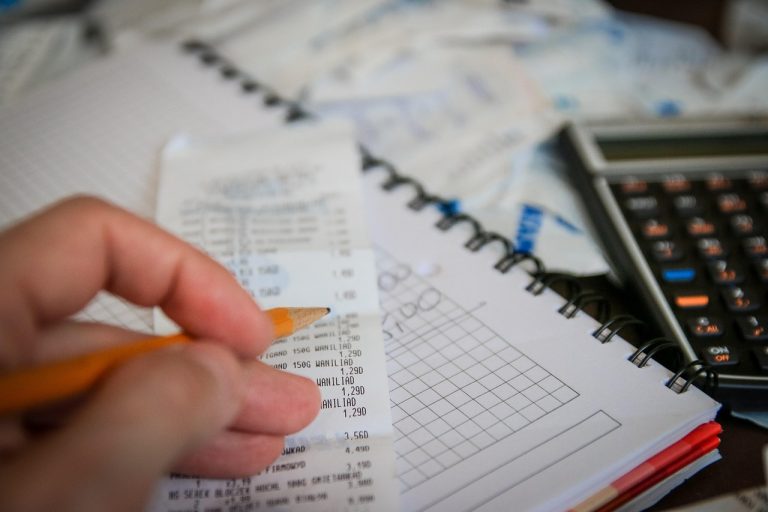 How to Pay Yourself from an LLC in the USA (2025 Guide for Single & Multi-Member LLCs)
